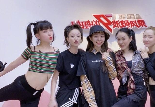 鍾麗緹比賽被淘汰，發多張和姐姐們的合影告別舞台，網友：太可惜 娛樂八卦吃瓜 第4张