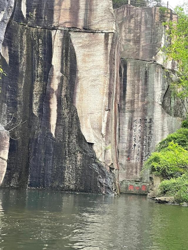 绍兴一日游攻略，绍兴市区一日游攻略（金秋游绍兴）