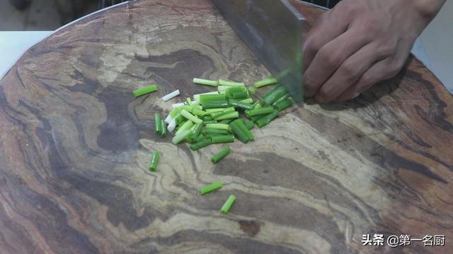 剁椒家常豆腐的做法，大厨分享“剁椒豆腐”的家常做法