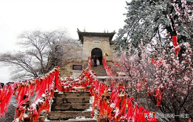 奇险天下第一山，天下奇险第一山（奇险天下第一峰华山在哪里）