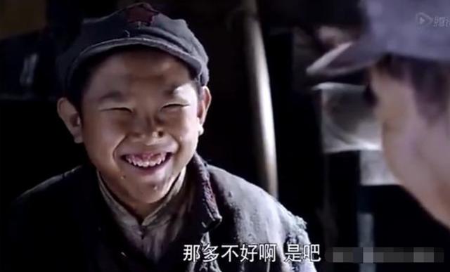 不老童星侯祥：18歲出道演11年兒童，35歲與妻子一起像母子 娛樂八卦吃瓜 第10张