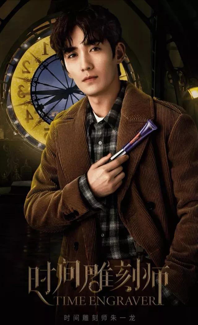 欧莱雅紫熨斗眼霜，欧莱雅紫熨斗眼霜正确使用方法（欧莱雅紫熨斗眼霜使用步骤）