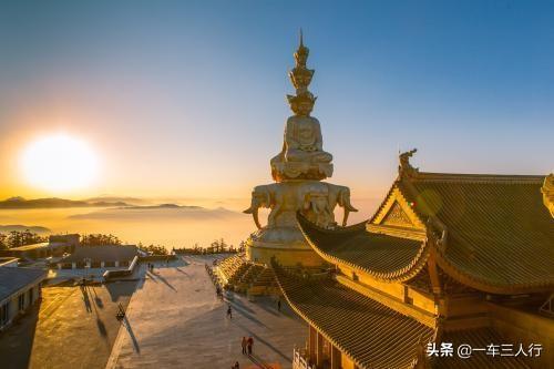 乐山峨眉山旅游攻略住宿，四川乐山峨眉山旅游攻略