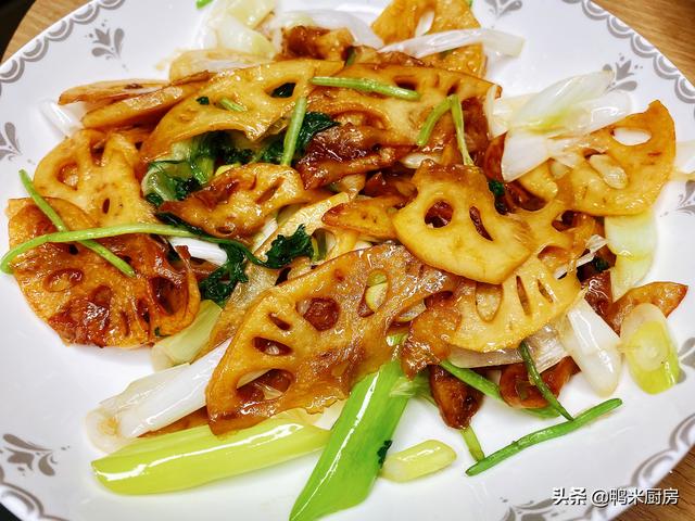 莲藕怎么炒才好吃，莲藕怎么炒来吃最好吃