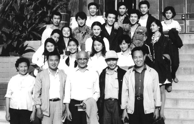 北影04届九大校花，北影33年校花回顾