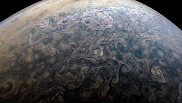 木星是气态行星吗，木星这个气态行星你知道吗（人站在木星上会发生什么）