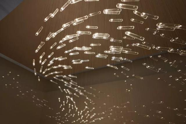 施华洛世奇摆件，施华洛世奇经典款天鹅摆件（这次又是什么绝美造型）