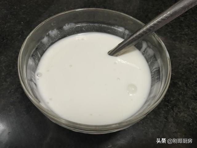 西瓜雪糕制作教程简单，厨师长分享西瓜雪糕的做法