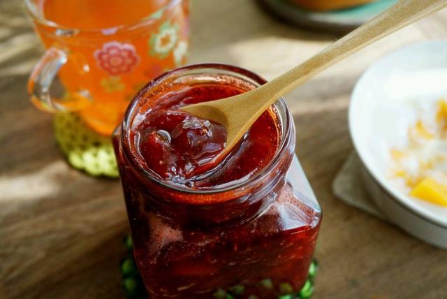 教你在家怎么做草莓酱，教你在家自制草莓酱