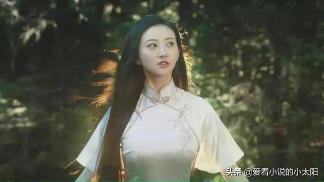 司藤与白英相遇，原著半妖司藤白英是情感