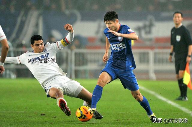 江苏足球俱乐部，历届江苏足球队名单