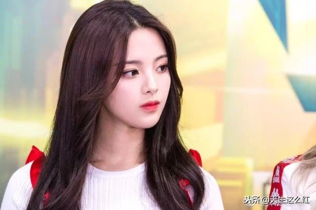 杨超越是怎么成锦鲤的，只是靠运气走红的锦鲤女神吗