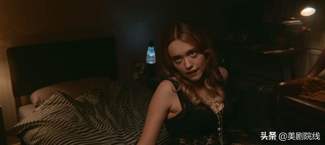 9.4的高分英剧，评分9.4的最强英剧《万物生灵》