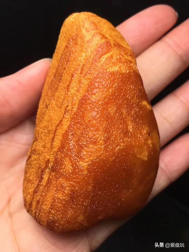 蜜蜡认主人的表现，蜜蜡的基本认识（蜜蜡佩戴有什么样的规则呢）