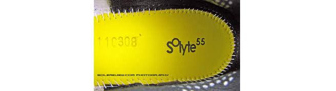 国产各跑鞋品牌当家科技，全球跑鞋品牌中底科技的运用及其发展过程