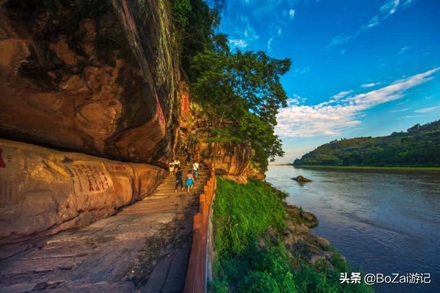 峨眉山乐山旅游，乐山攻略必去十大景点（ChatGPT五分钟整理一套乐山/峨眉山旅游攻略）