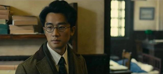 自在如风永少年，黄轩的颜值（《愿你自在如风永少年）