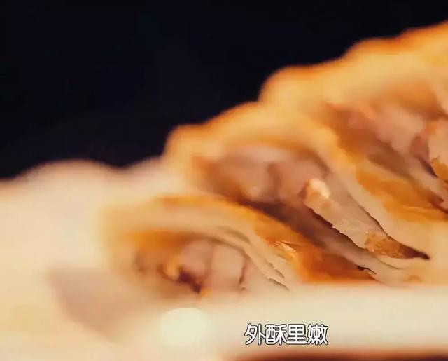 熏肉大饼的做法，熏肉大饼最正确的做法（风靡全国的熏肉大饼原来是这样做的）