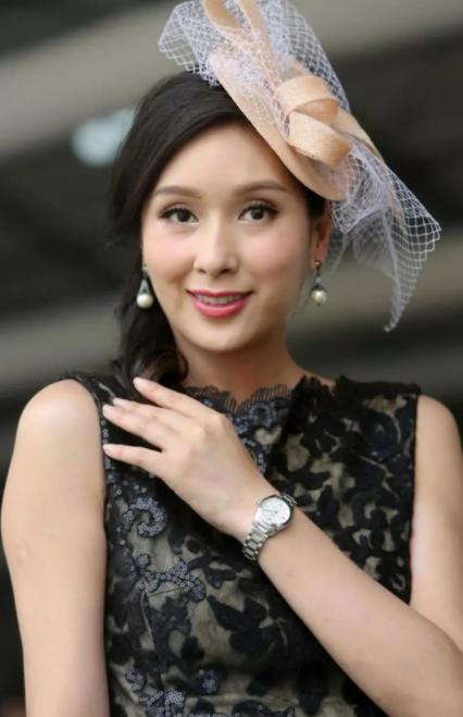 46岁的杨恭如近照，杨恭如的唏嘘情史