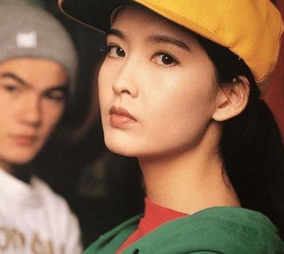 周慧敏经典歌曲，周慧敏最好听的十首歌曲（其实我是歌手出道的）