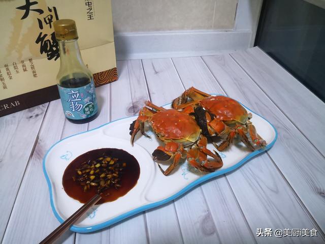 大闸蟹要蒸多久，大闸蟹一般清蒸要蒸多久（清蒸大闸蟹）