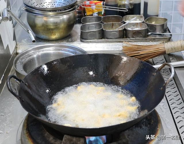 冰镇菠萝咕噜肉的做法，菠萝咕噜肉怎么做好吃