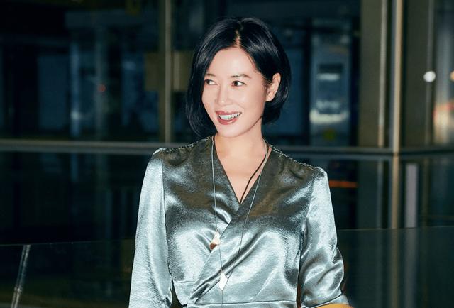 章子怡 梅兰芳，她曾经自称美貌胜过章子怡组图（章子怡颁奖典礼上自曝得过三次华表奖）