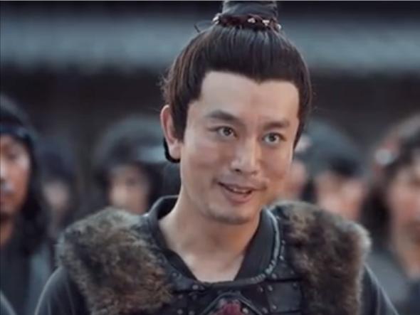 出身显赫资源顶流美艳惊人的朱珠，朱珠现状（连续10年入选全球百美的女人）