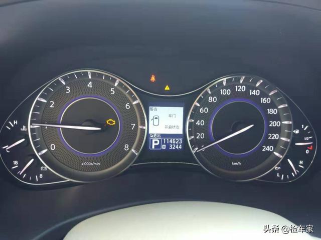 13年英菲尼迪qx56市场价，高价买辆英菲尼迪QX56