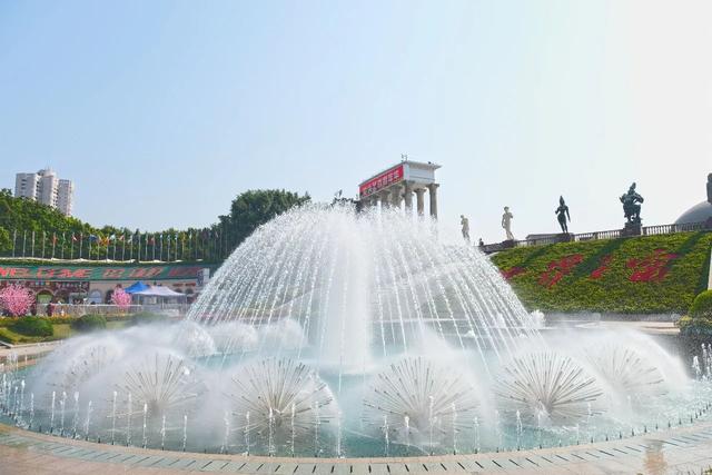 深圳旅游攻略景点推荐，深圳十条旅游路线（不完整的旅游景点和美食选择）