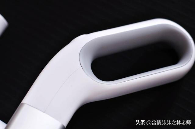 最好用电动拖把，Shark鲨客小旋风无线电动拖把评测