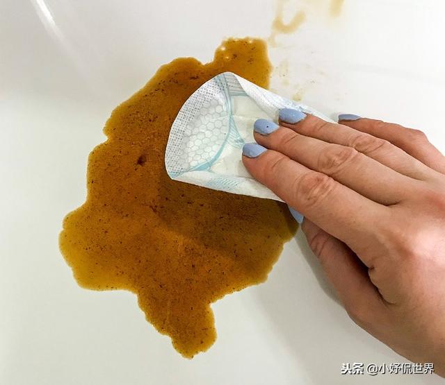 女性的姨妈巾应该贴哪里，很多女性不知道