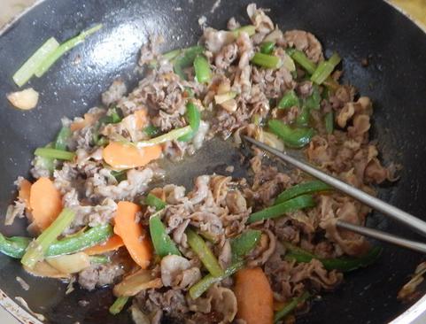 羊肉卷的做法大全，家常羊肉卷火锅简单做法（羊肉卷的做法，已经为您备齐）