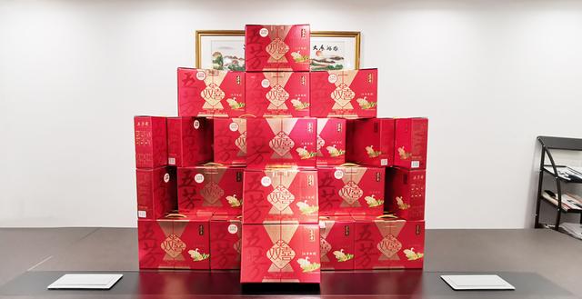 堆礼品图片 礼品堆图片
