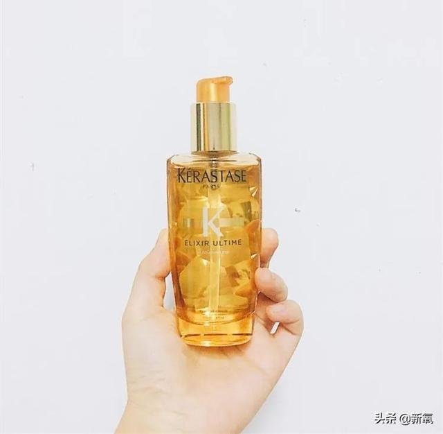 hold姐素颜，lisa素颜丑照（台湾演员Hold姐谢依霖自己剪脐带）