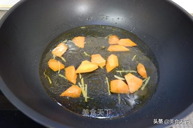 花蛤怎么炒又嫩又香，10分钟上桌鲜美滑嫩