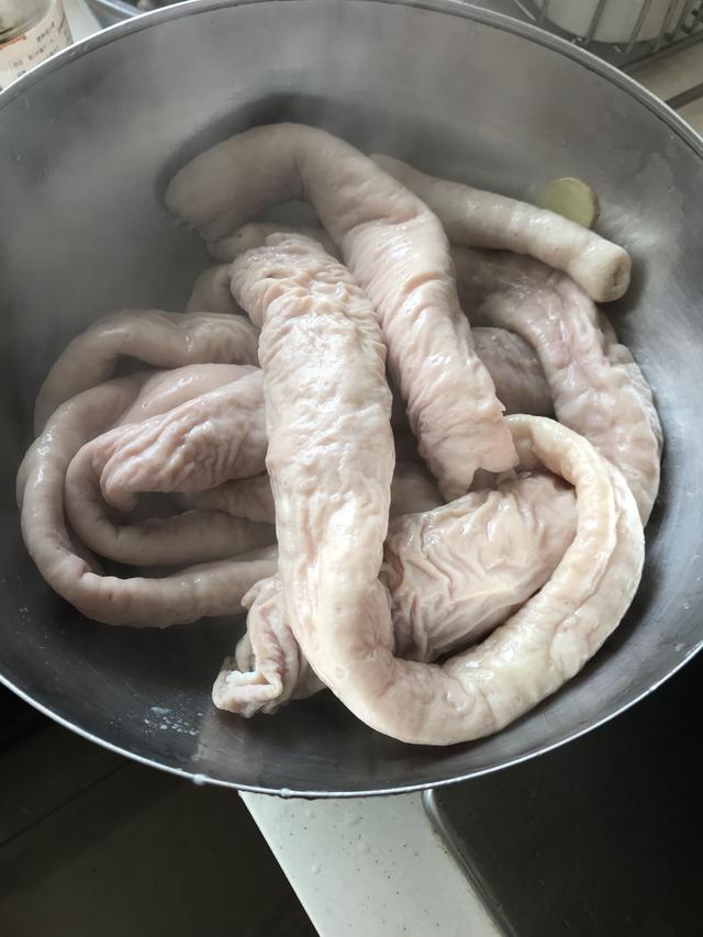 卤大肠的做法及配料，卤大肠的正宗的做法（照样卤出好吃入味的猪大肠）