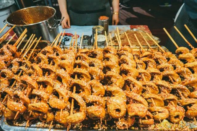正宁路小吃夜市，兰州正宁路夜市美食位置