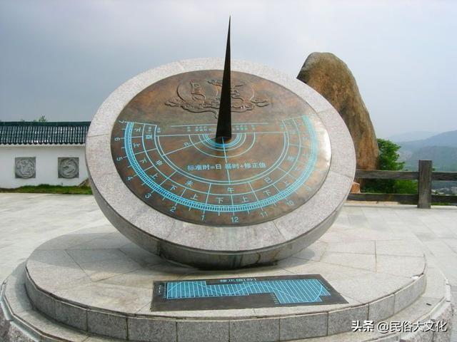 农村谚语五更鸡有什么说法，俗语一更人二更火