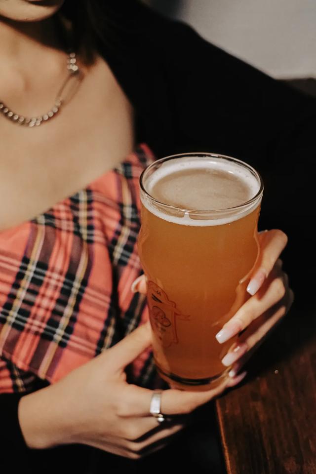 土溪镇特色餐饮有哪些品种，洛溪新开社区餐吧