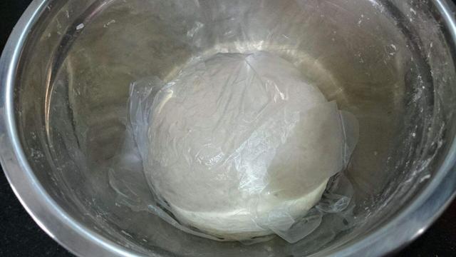 陕西油泼面的正宗做法，教你做正宗陕西油泼面（陕西油泼面正宗做法）