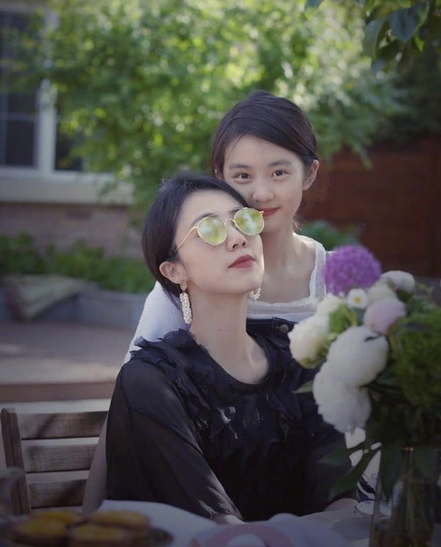 黃磊女兒多多進軍娛樂圈？上戲劇課拍攝劇照，眼神中都充滿戲 娛樂八卦吃瓜 第7张
