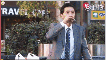 椰树椰汁宣传策略，广告污却能垄断市场30年