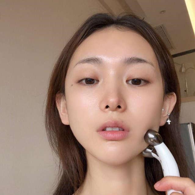 长闭口粉刺的主要原因，闭口粉刺是什么原因产生的