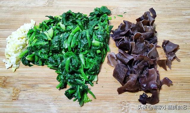 菠菜鸡蛋怎么炒，菠菜鸡蛋怎么炒好吃又简单