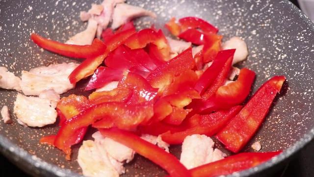 香菇炒肉怎么炒好吃，香菇炒肉怎么做最简单