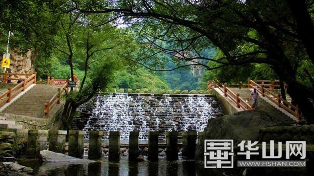 陕西省渭南市少华山景点，用美景温暖整个寒冬