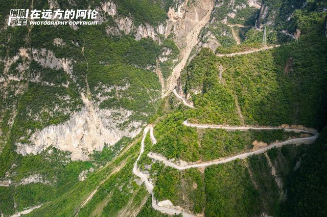 重庆环线自驾游最佳线路，5天打卡4座县城7个景点