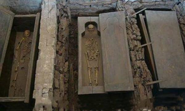 战国一座古墓多处盗洞，孙子兵法之墓千年银雀山汉墓之谜