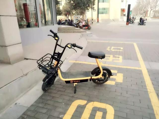 小黄车共享电动车，青桔共享电动车今天用不了（共享电动车这些不文明现象要不得）